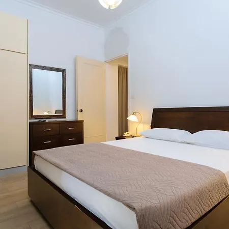 Archontiki Готель