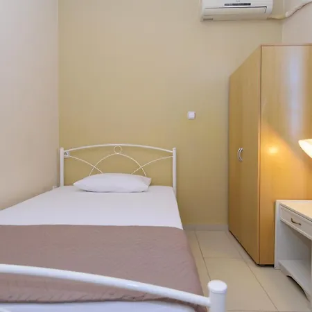 Готель Archontiki 3*