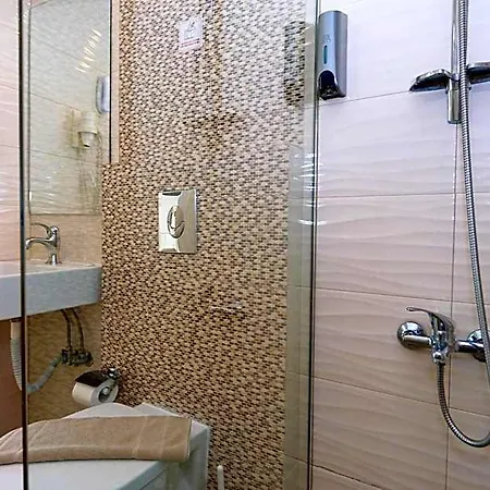 Hotel Archontiki 3*